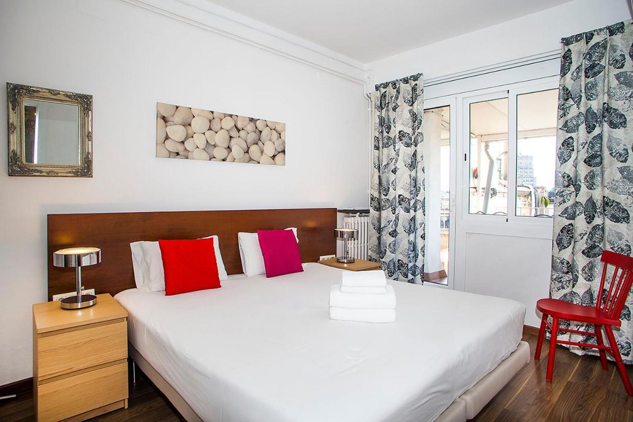 The Gran Via Penthouse Apartment Barcelona Exterior photo