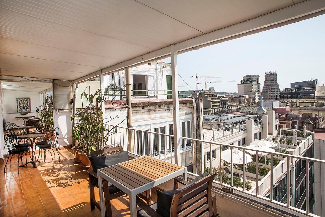 The Gran Via Penthouse Apartment Barcelona Exterior photo